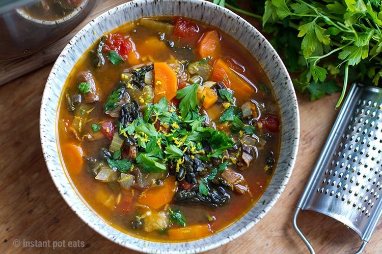 Healthy Italian Farmhouse Vegetable Soup