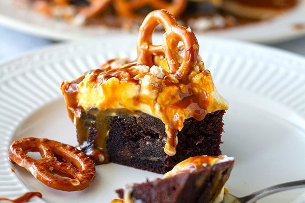 Instant Pot Chocolate Cake With Salted Caramel & Pretzels