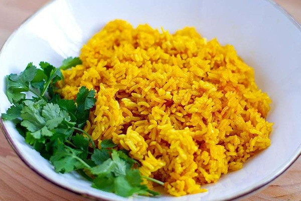 Instant Pot Turmeric Jasmine Rice