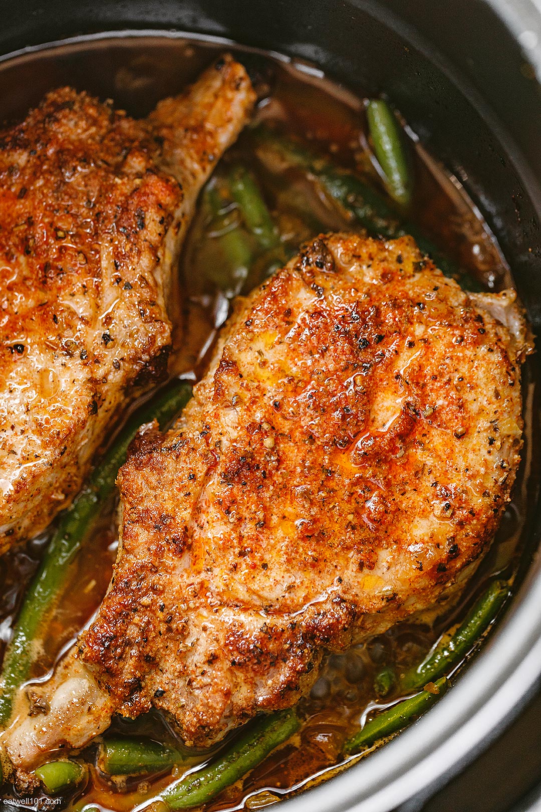 Instant Pot Pork Chops with Green Beans