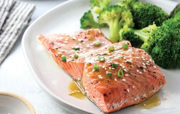 Soy Ginger Salmon With Broccoli