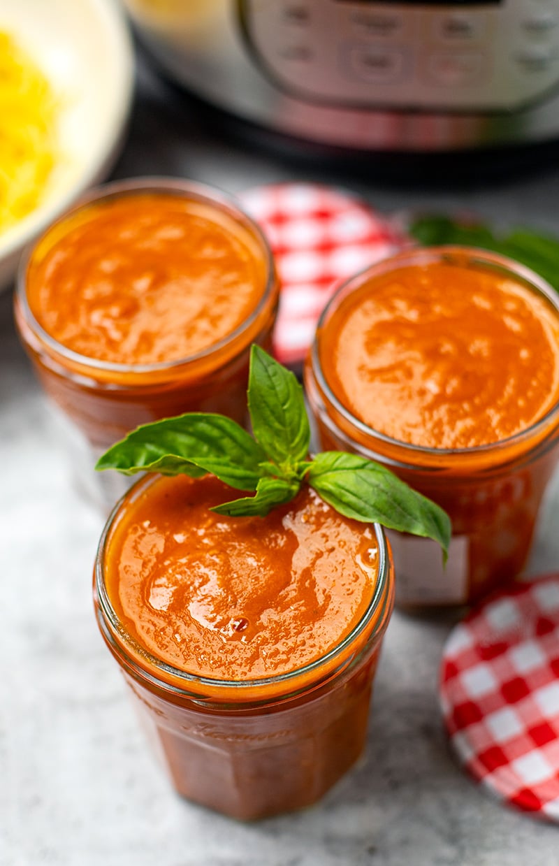 Instant Pot Tomato Basil Sauce