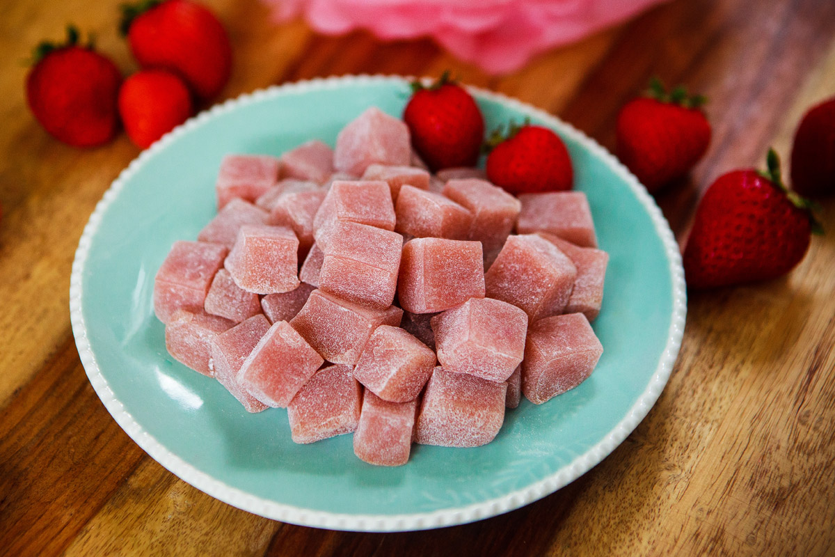 Instant Pot Strawberry Mochi