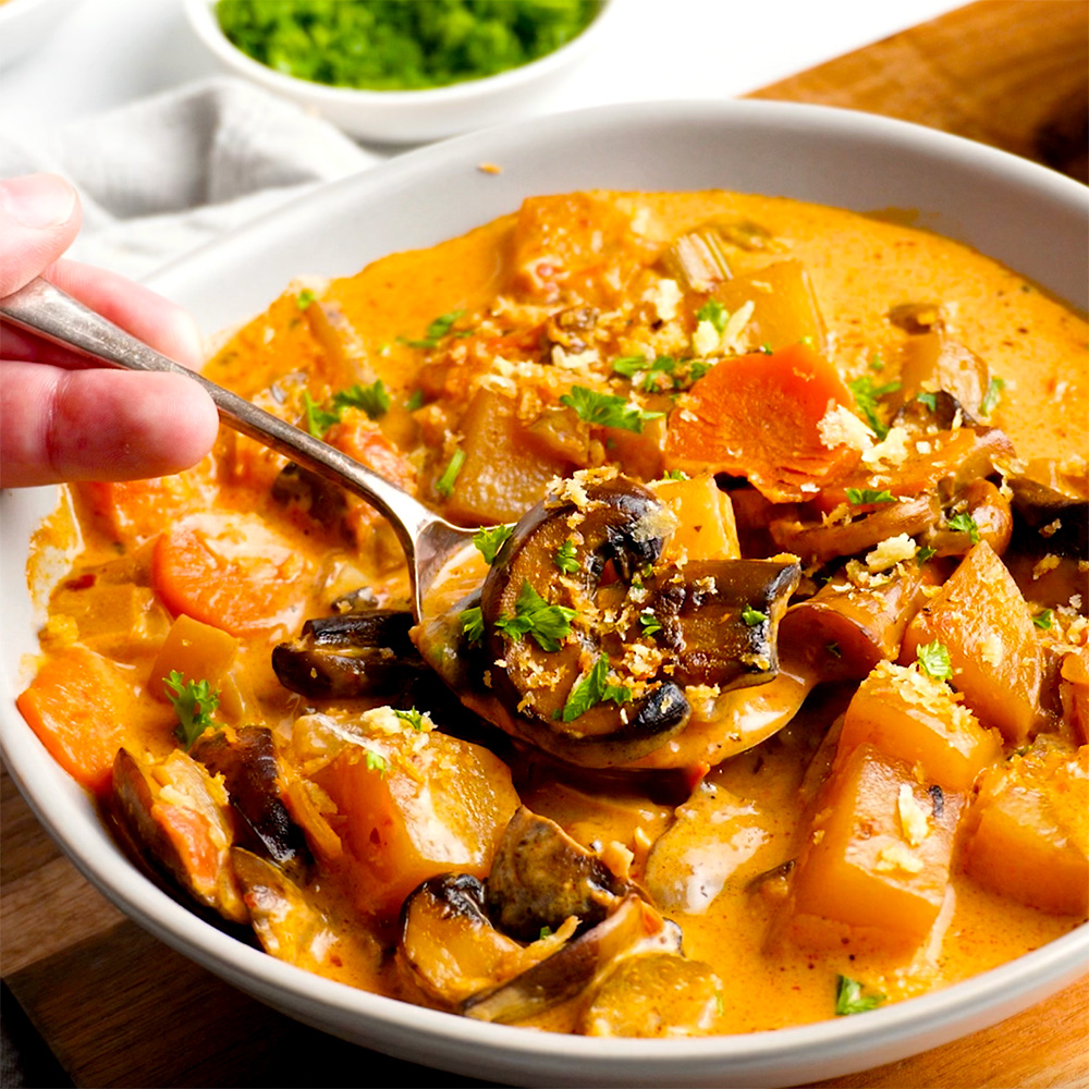 creamy Instant Pot mushroom stew