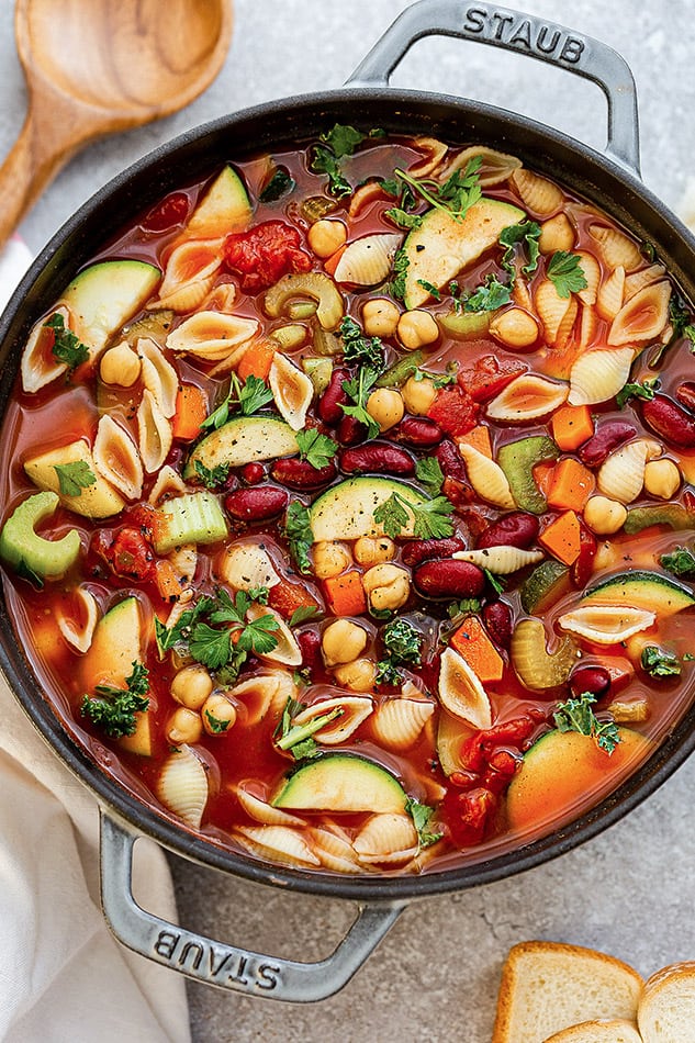 VEGAN MINESTRONE SOUP