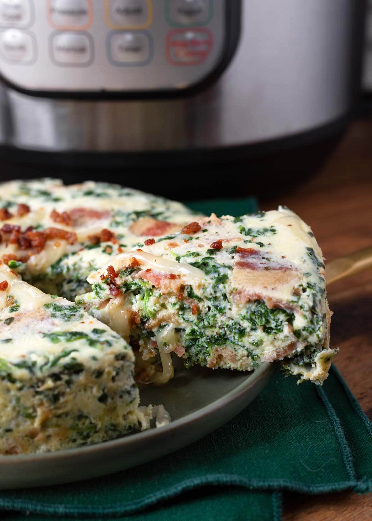 Crustless Spinach Bacon Quiche