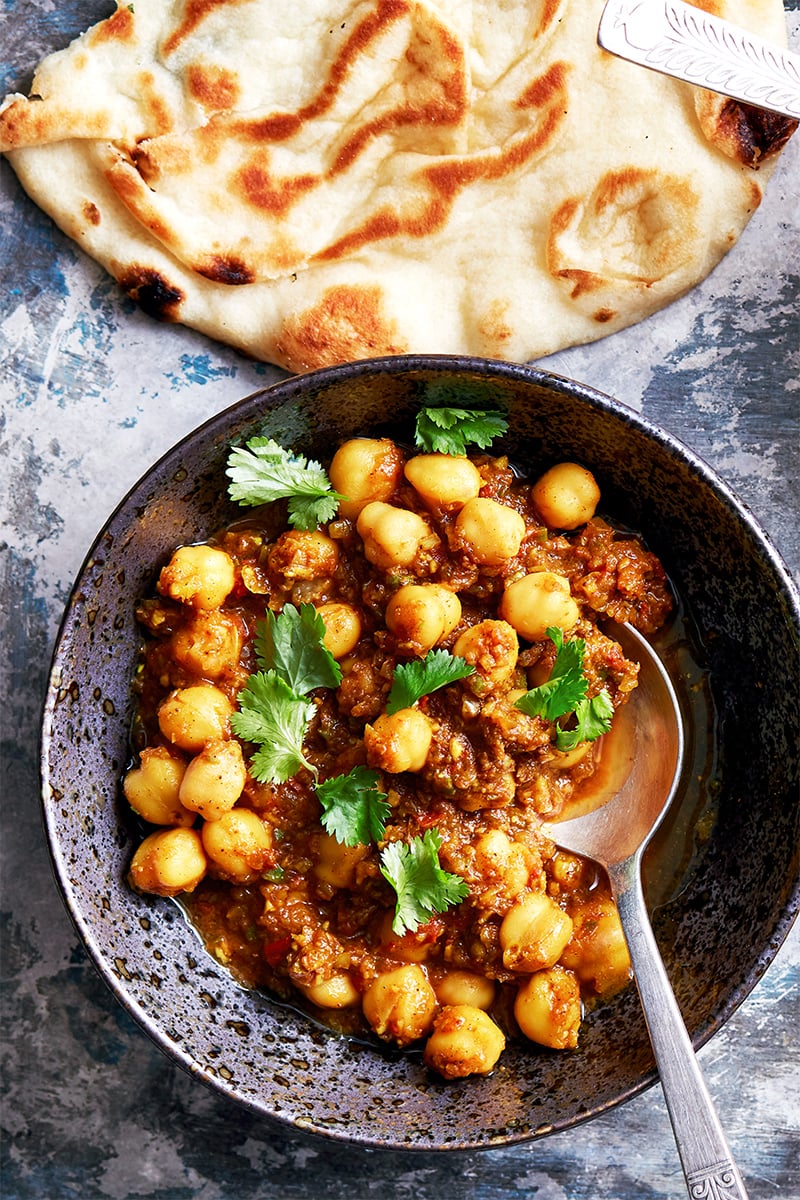 Instant Pot Chickpeas in a Spicy Tomato Sauce (Chana Masala)