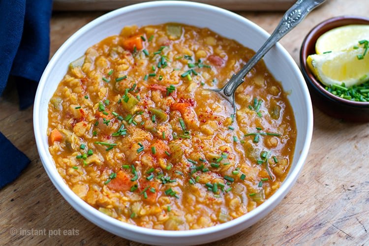 INSTANT POT SPLIT PEA SOUP