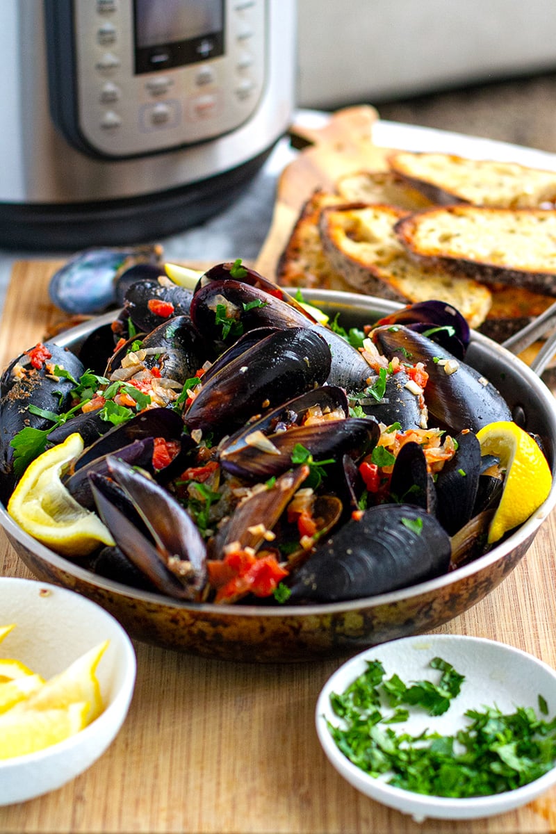 Mussels Marinara In The Instant Pot