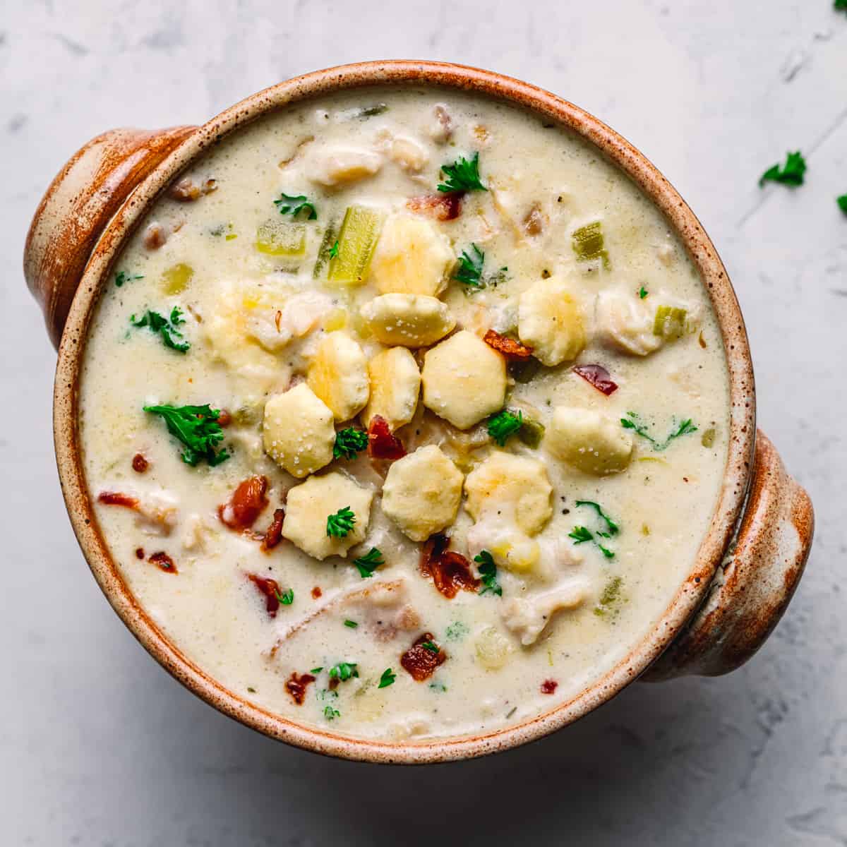 Instant Pot Clam Chowder