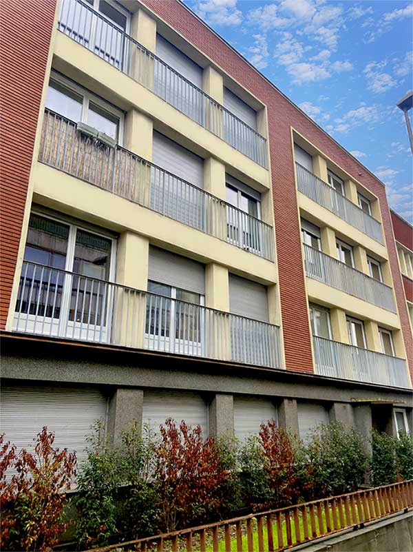 balcons d'une résidence à courbevoie