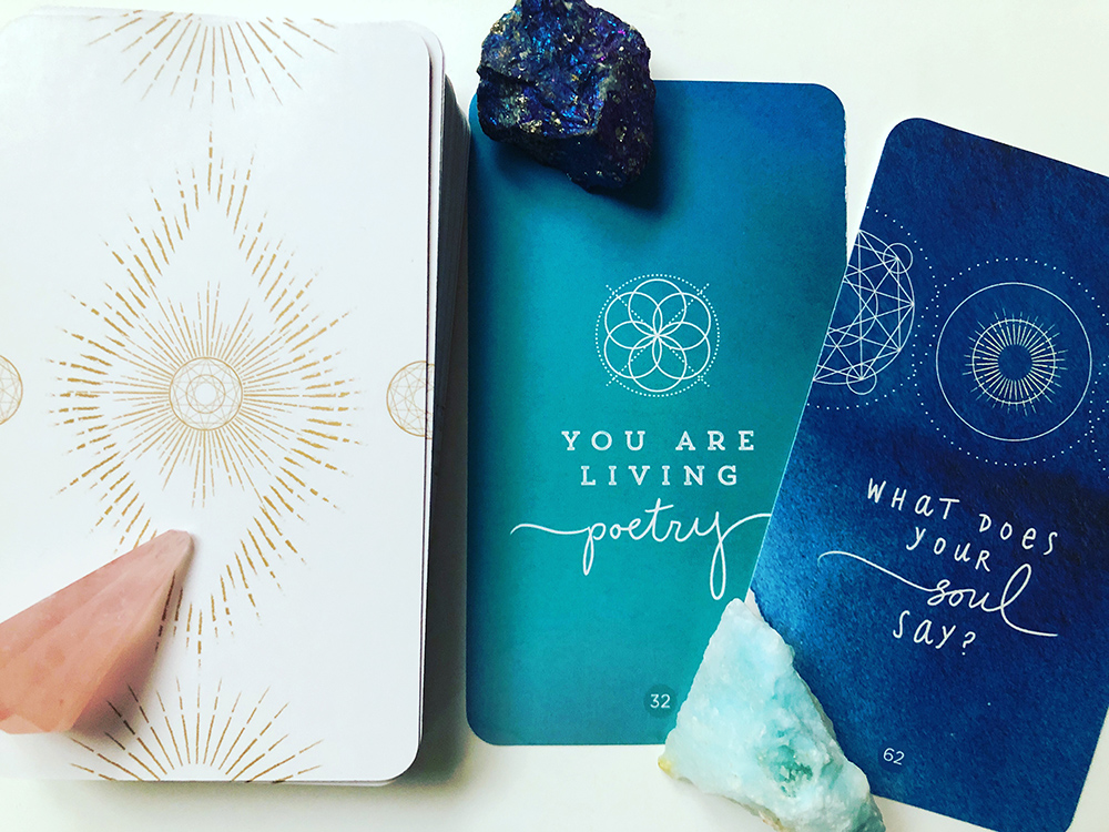 Book your personal tarot reading